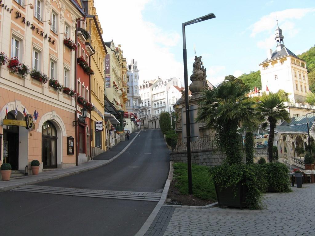 Hotel Asila Karlowe Wary Zewnętrze zdjęcie